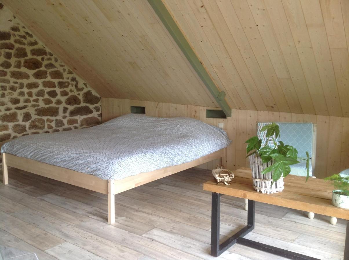 Les Rocailles Hotel La Foret-Auvray Екстериор снимка